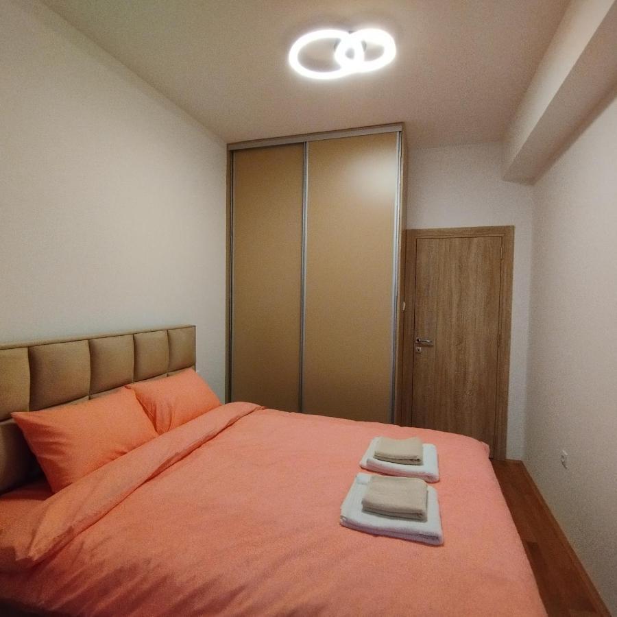 South Side Apartment 波德戈里察 外观 照片